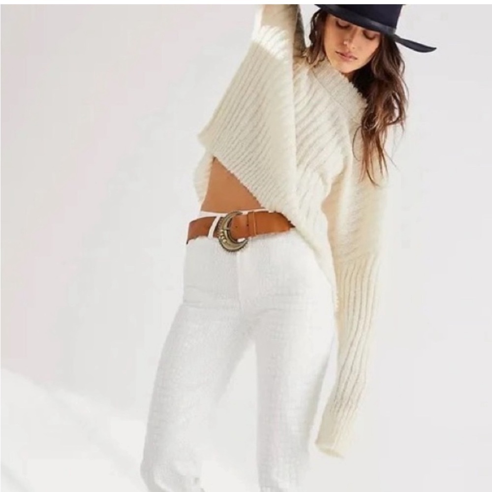 Free People X REVOLVE Lydia Slim Straight in White Crocodile Jeans - Size 30